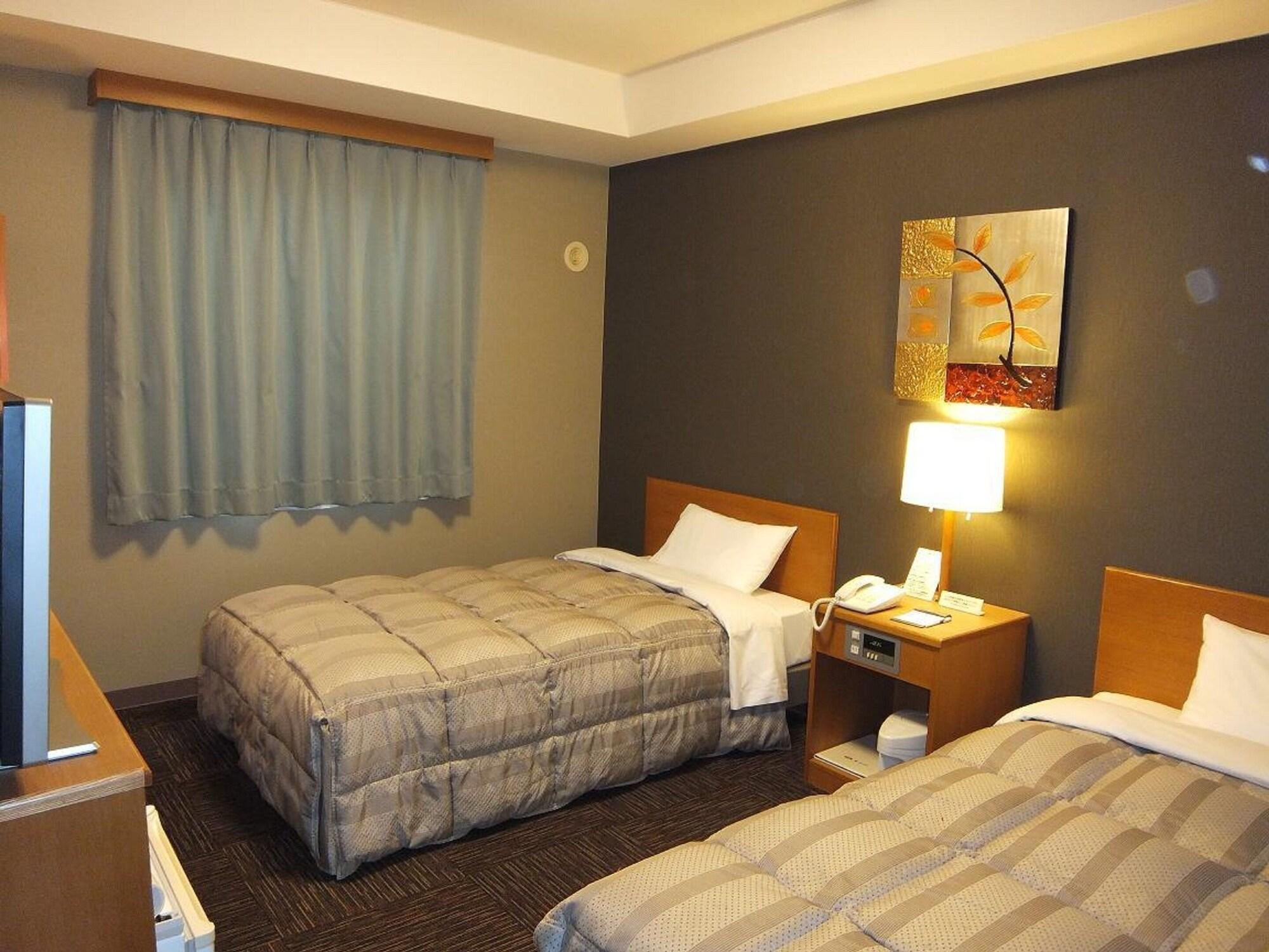 Hotel Route-Inn Court Azumino Toyoshina Ekiminami Экстерьер фото