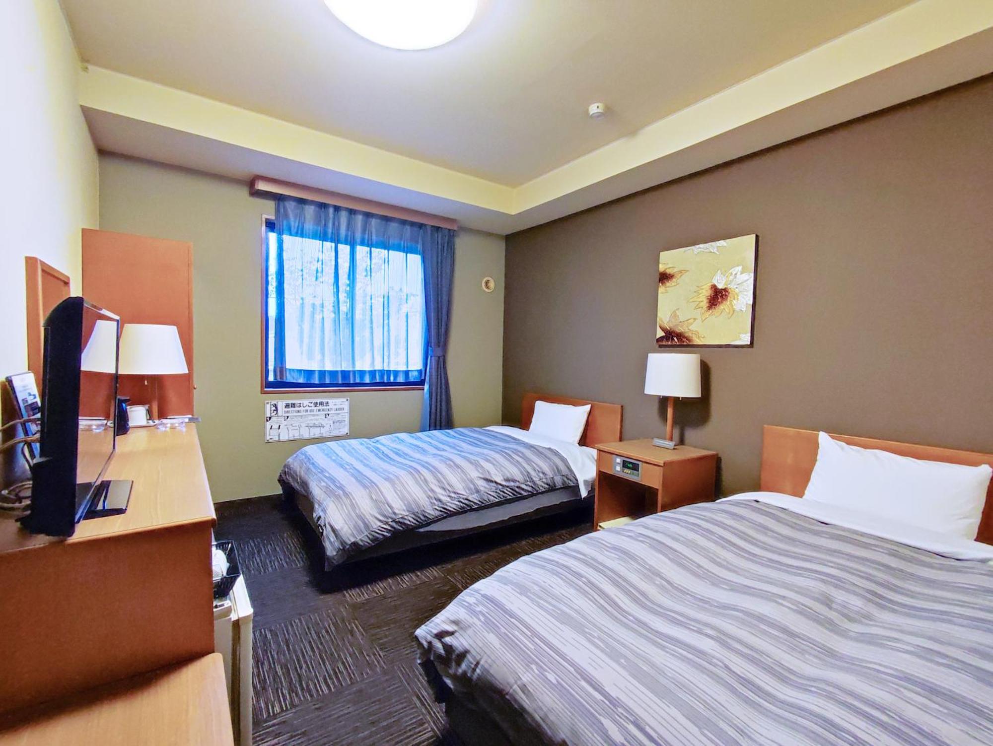 Hotel Route-Inn Court Azumino Toyoshina Ekiminami Экстерьер фото